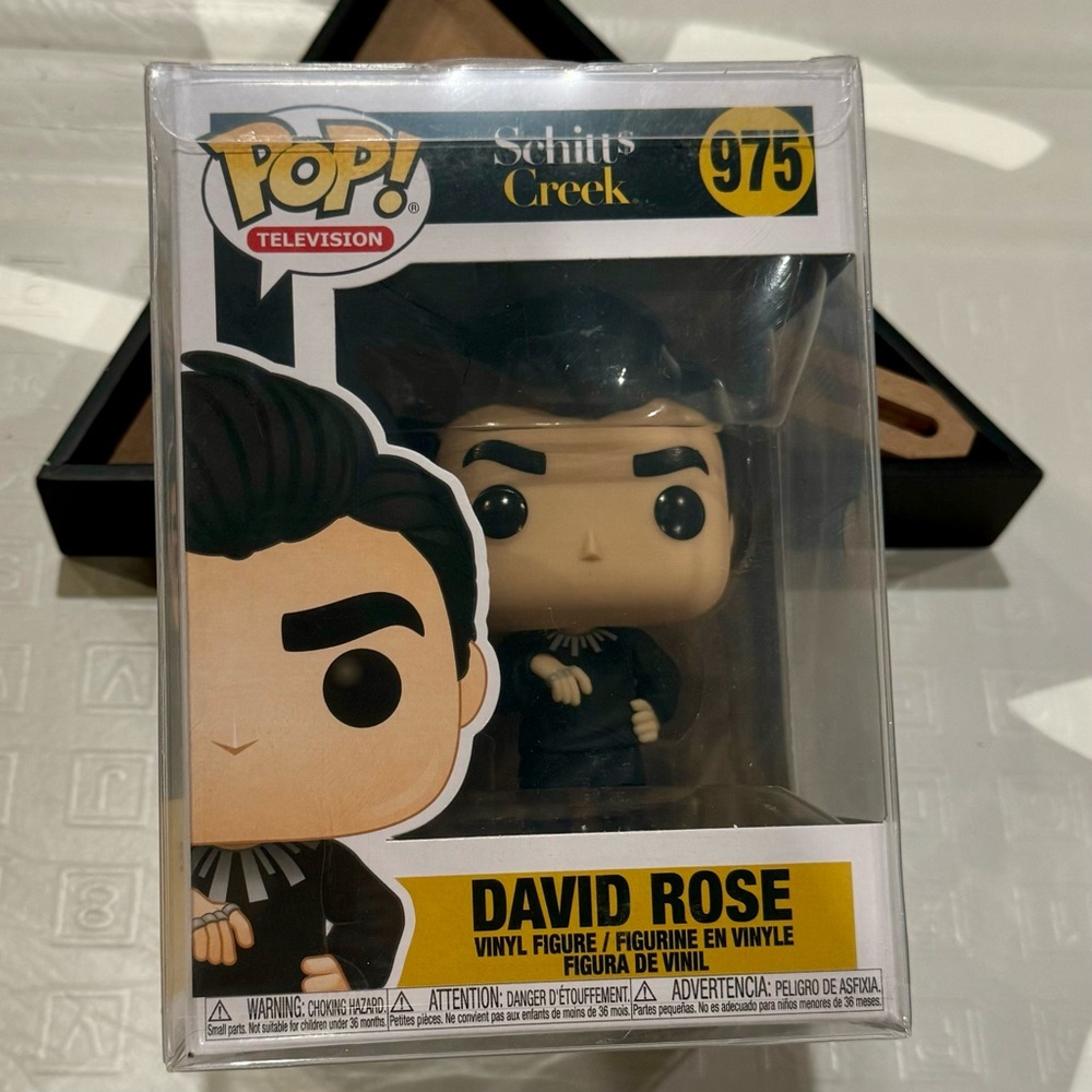 Funko Pop! Television Schitt$ Creek David Rose # 975